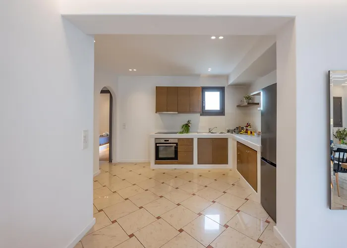 Little Yard & #8 Naxos City